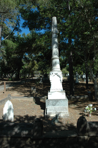 Cambria Graveyard 008.jpg